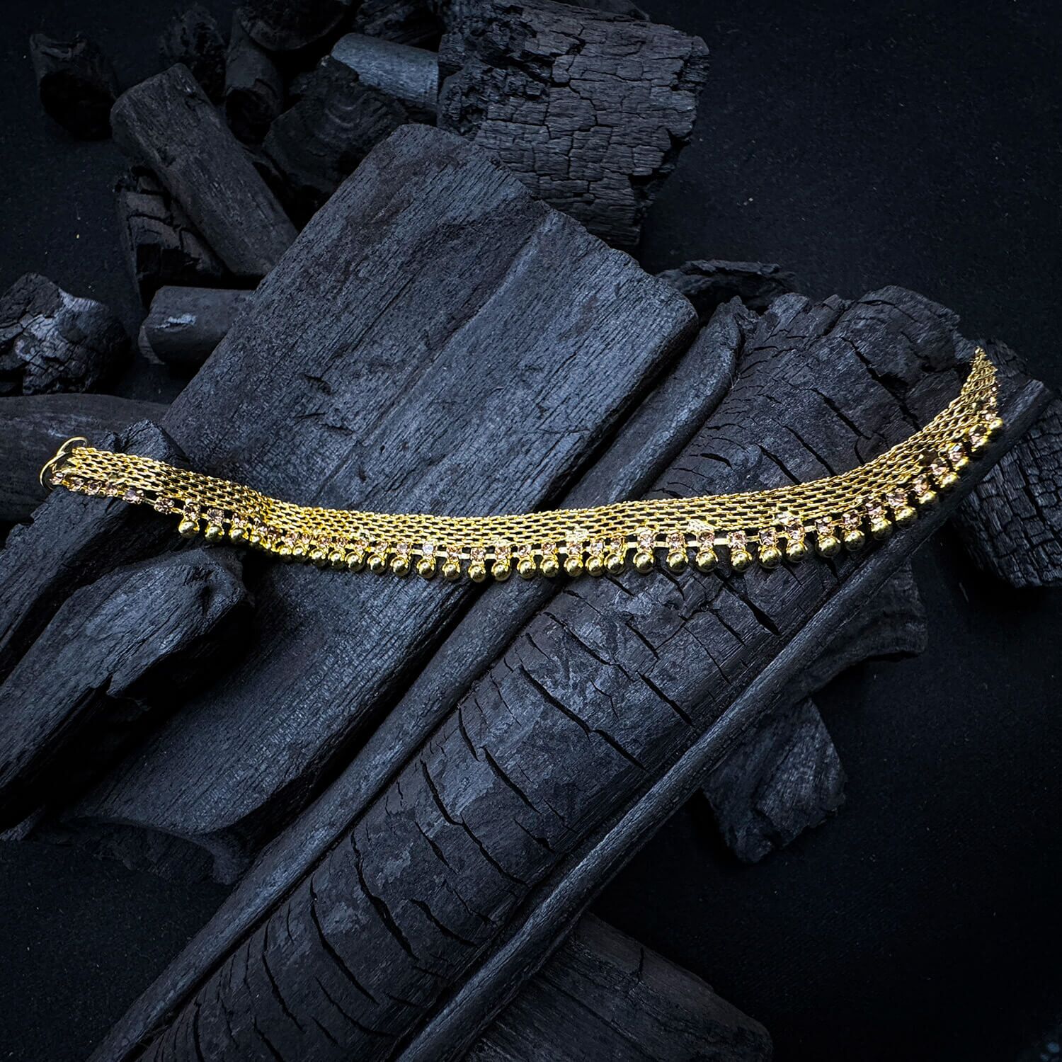 Radiant Golden Anklet - Nazli Fashions